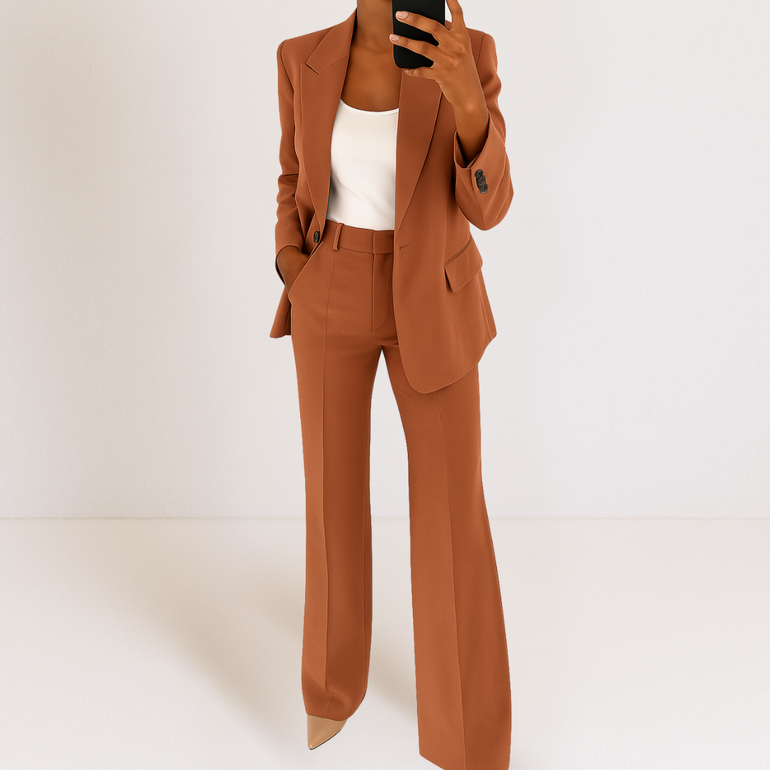 Sundown Style | Classic Two-Piece Women's Suit