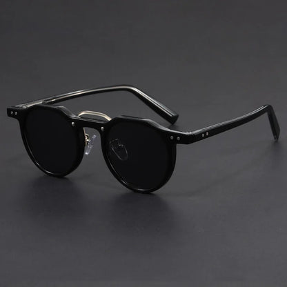 Sundown Style | Timeless Chic Shades